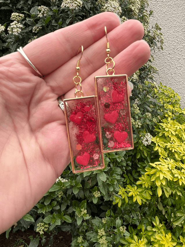 Gold Bezel Heart Drops