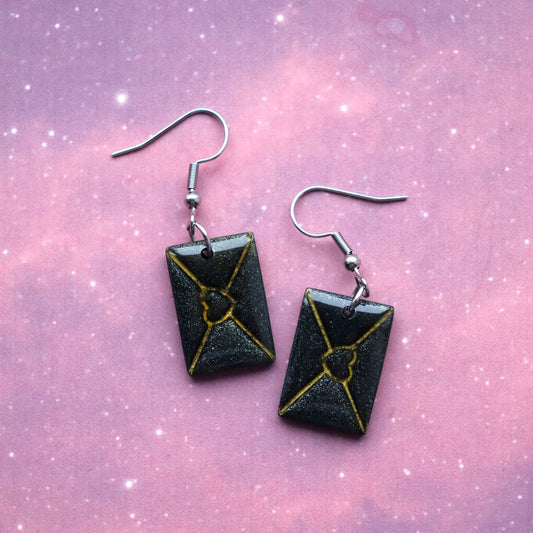 Black and Gold Love Heart Envelopes